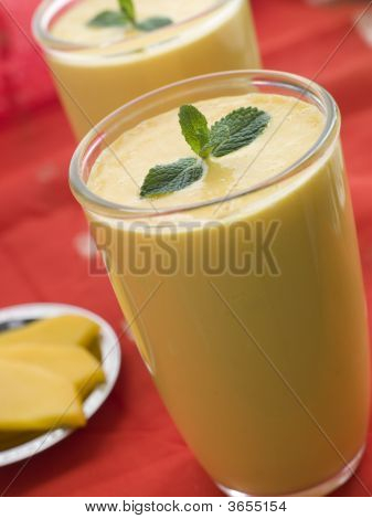 Copos de Lassi de manga