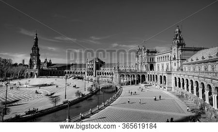 Seville, Spain - 10 February 2020 :black And White Photography Of Plaza De Espana Spain Square Archi