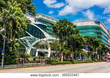 Plaza Singapura On Orchard Rd In Singapore