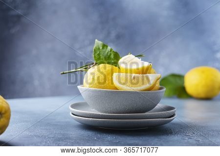 Fresh Sicilians Lemons
