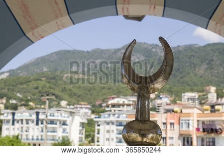 Islam Mosk Silhuette In Sun - The Main Religion In Turkey