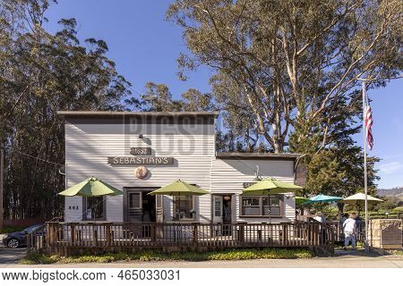 San Simeon, Usa - March 15, 2019: Old Historic Grocery Store In San Simeon. The Store Exists Since 1