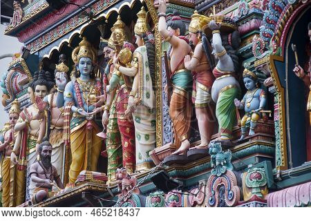 Singapore-10 Nov, 2022: View Of Sri Krishnan Temple In Bugis Singapore. It Is One Of Singapore Oldes