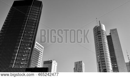 Warsaw, Poland. 6 November 2022. Skyscrapers In The Financial District Of Downtown Warsaw. Black And