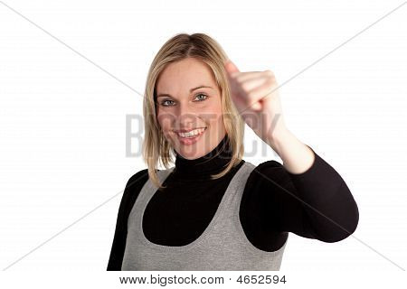 Araba veya ev anahtarları tutan kadın