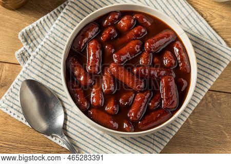 Homemade Bbq Cocktail Weiners In Sauce