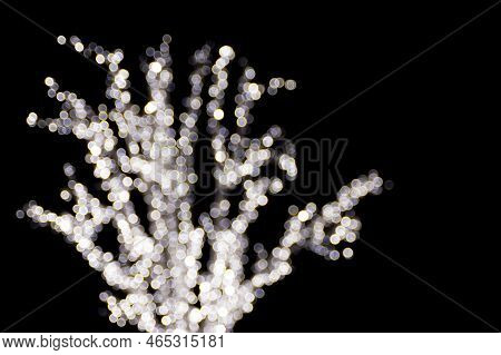 Different Sized Bokeh, Light Circles Due To Lbp Focus