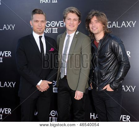LOS ANGELES - 20 maj: Hanson ankommer till den 