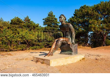 Kislovodsk, Russia - September 29, 2020: Mikhail Lermontov Monument At Krasnoye Solnyshko Mountain V