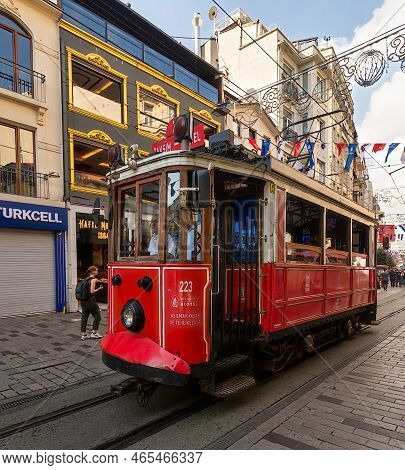 Istanbul, Turkey - September 2 2022: Nostalgic Taksim Tunel Red Tram, Or Tramvay, At Istiklal Street