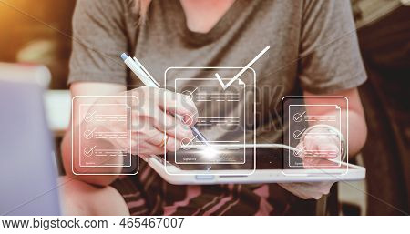 Concept  Electronic Signature : Electronic Signing Of Digital Documents On Virtual Laptop Screen