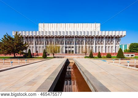 Friendship Of Peoples Palace At The Bunyodkor Square In Tashkent City, Uzbekistan