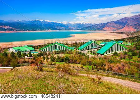 Chorvoq Oromgohi Or Pyramids Hotel Near The Lake Charvak, A Water Reservoir In Chimgan Region Near T