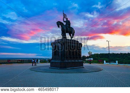 Monument To Grand Prince Vladimir And Saint Fedor In Vladimir City, Golden Ring Of Russia At Sunset