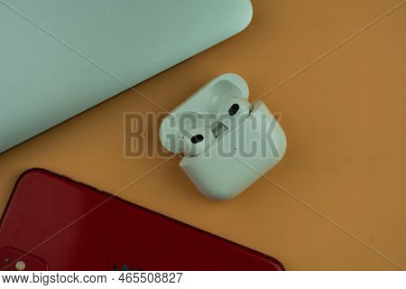 Bangkok, Thailand - November 15, 2022 : Airpods 3 Generations With Iphone 11 And Macbook Pro. Headph