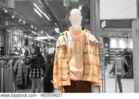 Shopping Store. Mannequins Dressed In Bright Winter Stylish Womens Clothing In A Mall Store.gdansk, 