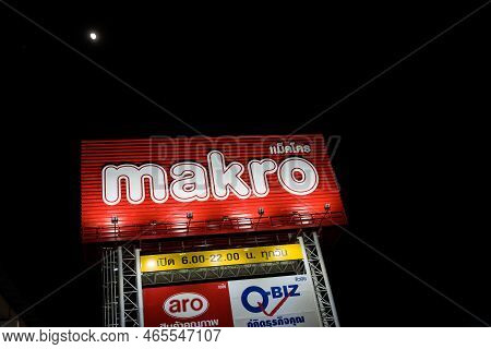 Samut Prakan, Thailand - November 16, 2022 : Sign Of Makro Store In Dark Night. Makro Is Public Comp