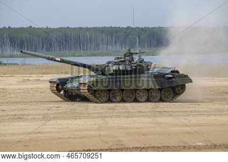 Alabino, Russia - August 19, 2022: Tank T-72b3 Of The Sudan Team On The Tank Biathlon Track. Interna