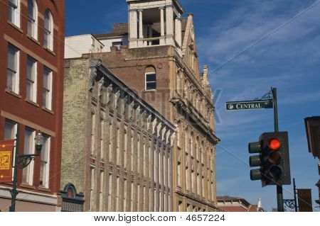 Central Ave