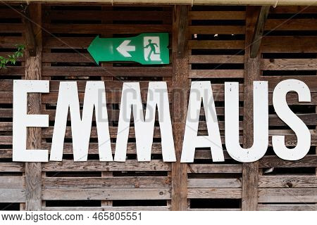 Bordeaux , Aquitaine France - 04 22 2021 : Emmaus Sign Companions Logo Text And Brand Sign On Store 