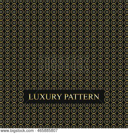 Vector Gold Abstract Floral Seamless Pattern. Elegant Graphic Background. Gold And White Geometric O