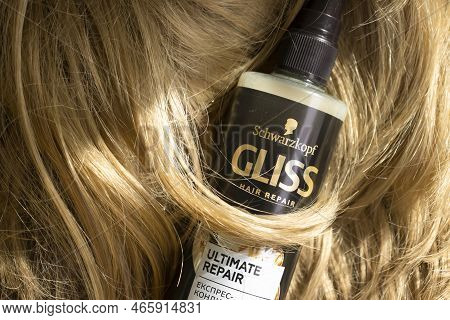 September 24, 2022 Ukraine City Kyiv Hair Spray Gliss From The Company Schwarzkopf
