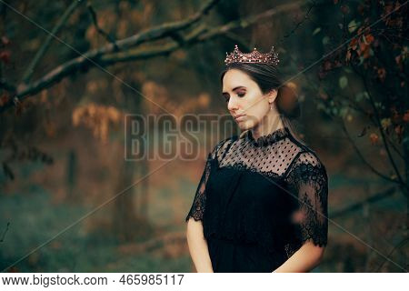 Fantasy Portrait Of A Dark Evil Queen Wearing Her Crown