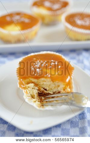 Small Caramel Cheesecakes with fleur de sel