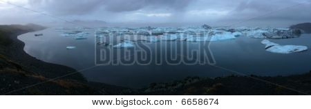 Jokulsarlon, ledovcová laguna