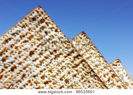 Matzo As The Egyptian Pyramids
