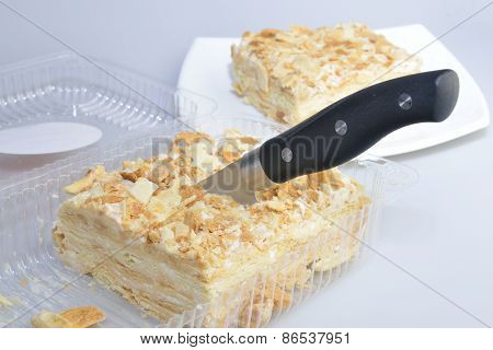 Cutting Cake