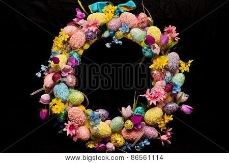 Easter circlet of flowers
