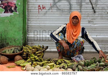 People From Indonesia, Woman Selling Vegetables