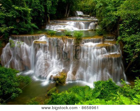 Huay Mae Khamin Waterfall, Thaiföld