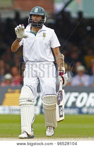 LONDON, ENGLAND. AUGUST 19 2012 South Africa's Hashim Amla indicates to his partner not to run during the third Investec cricket  test match between England and South Africa, at Lords Cricket Ground
