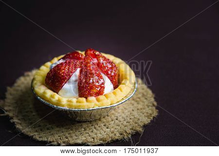 Mini Cookies Tart Strawberry