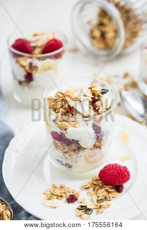 Healthy Energy-boosting Granola And Yogurt Breakfast