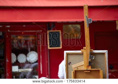 Montmartre painters place du Tertre canvas and tools in France