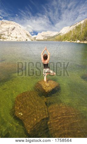 Aqua Yoga
