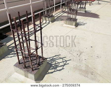 Structure Of Composite Steel-concrete Columns For ฺbillboards.