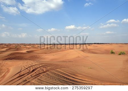 Sharjah Desert Area, One Of The Most Visited Places For Off-roading By Off Roaders