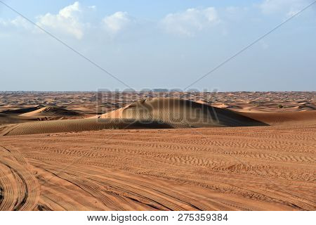 Sharjah Desert Area, One Of The Most Visited Places For Off-roading By Off Roaders