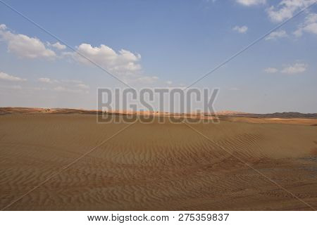 Sharjah Desert Area, One Of The Most Visited Places For Off-roading By Off Roaders