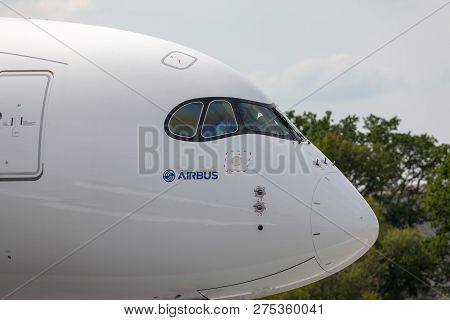 Farnborough, Uk - July 18, 2014: Airbus A350-941 Commercial Aircraft With A Hybrid Airbus/qatar Airw