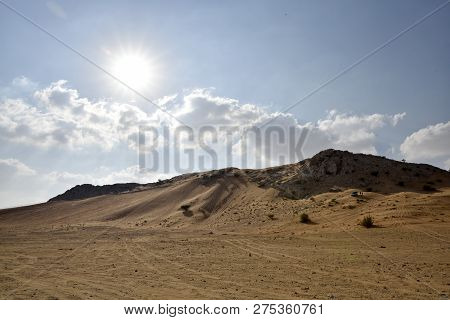 Sharjah Desert Area, One Of The Most Visited Places For Off-roading By Off Roaders