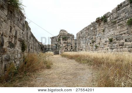 Крепость рыцарей Святого Иоанна Родос на Кос