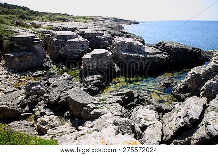 A Rocky Area By The Sea Istanbul, Turkey