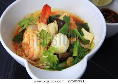 叻沙米粉与虾亚洲食品