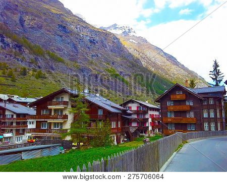 Swiss Ski Resort Of Zermatt. Attractions - Alpine Peak Matterhorn, Switzerland