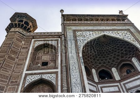 Agra, Uttar Pradesh, India - December 1: Main Gate - The Gate Way To The Taj Mahal On December 1, 20
